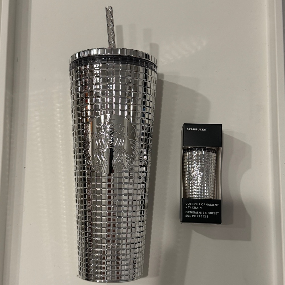 Starbucks Grid Silver Metallic 25oz Tumbler and Keychain Ornament Limited NWT